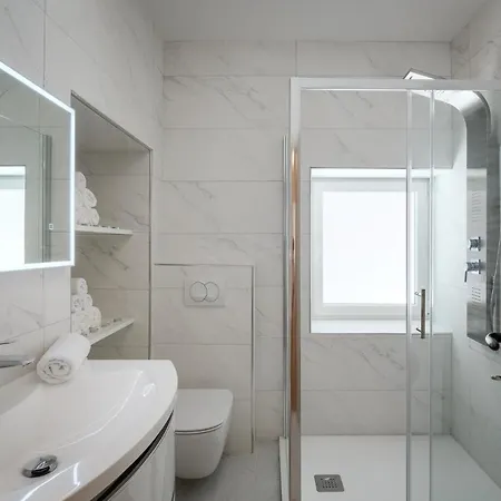 Deluxe Antonija * Poreč