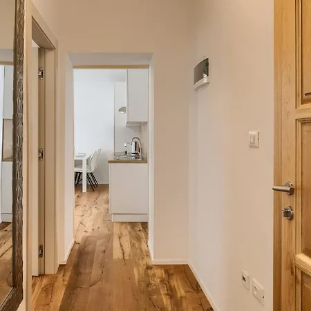 Deluxe Antonija Appartement *